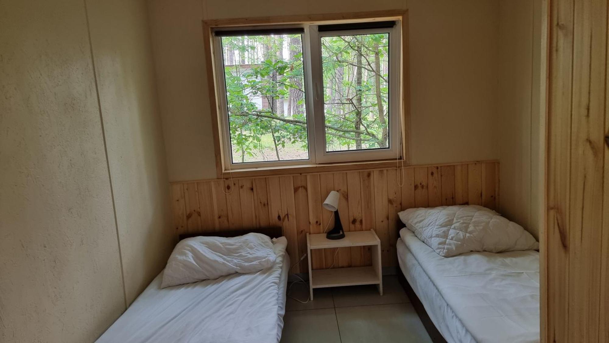 Osrodek La La Las - Domki Letniskowe W Lesie Nad Jeziorem Bytnica Szoba fotó